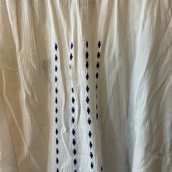 Lord and Taylor White Blue Blouse - Picture 10 of 10